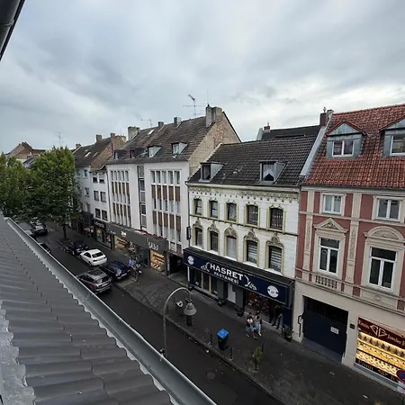 Modern Close To Messe And Köln